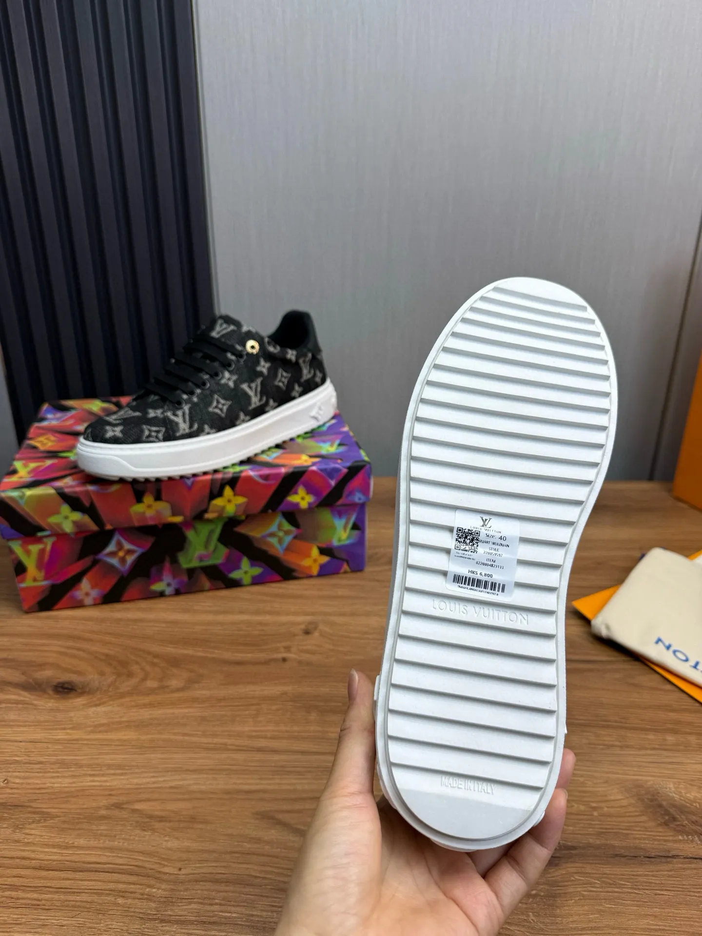 Factory price: 520💰LOUIS VUITTON [Louis VUITTON] The new trendy Lv is on the market🎁, casual and fashionable men's shoes👟The upper is made of imported original fabric + cowhide mesh lining, the original wear-resistant rubber outsole, the version is simple and elegant, exclusive for trendy men. Code number: 38-44, customized 45, 46